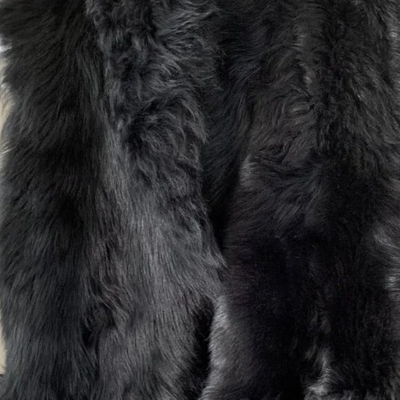 Reversible VINCE Shearling Fur Leather Vest - Picture 10 of 12